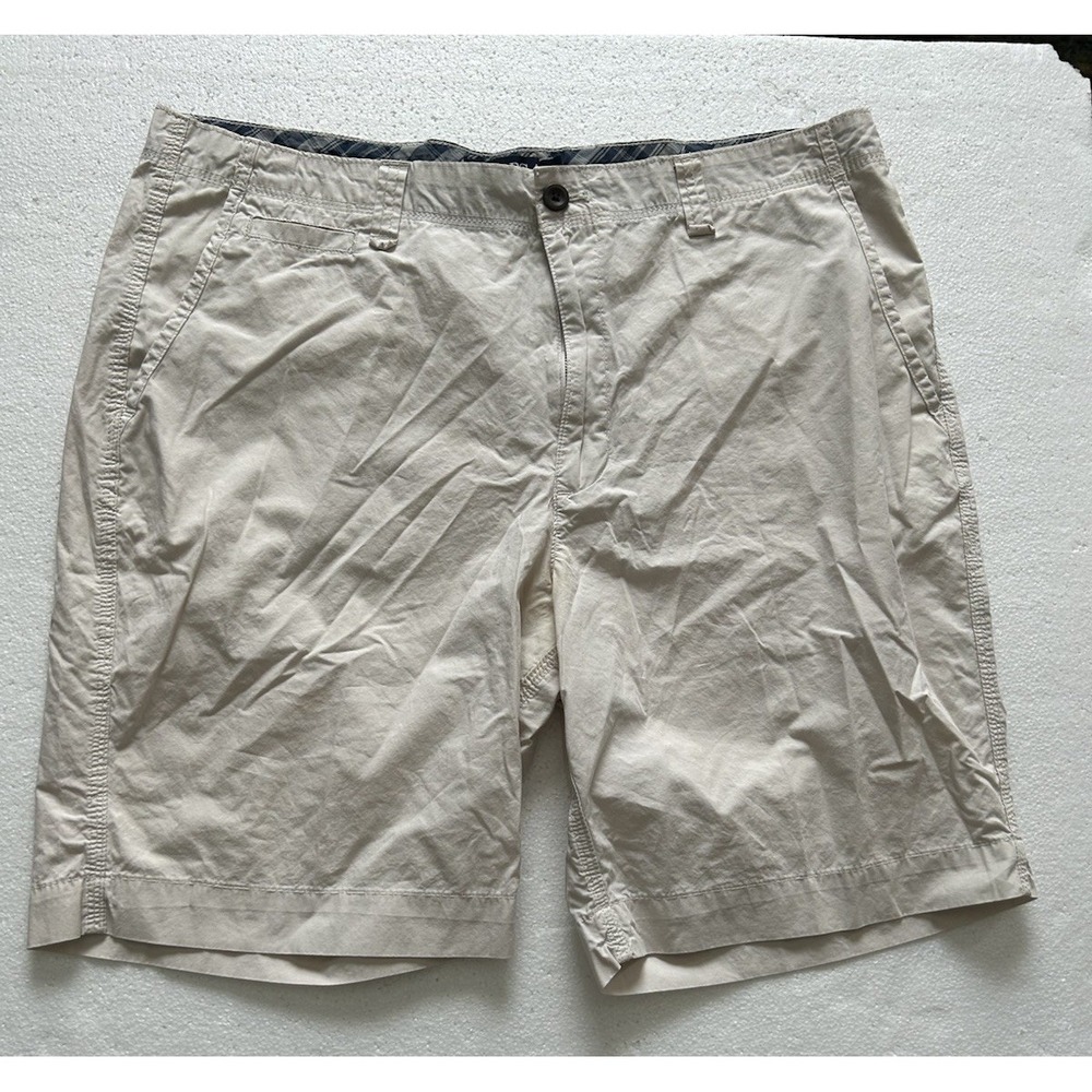 Chaps Ralph Lauren Men's Khaki Shorts Size 42 100% Cotton Flat Front